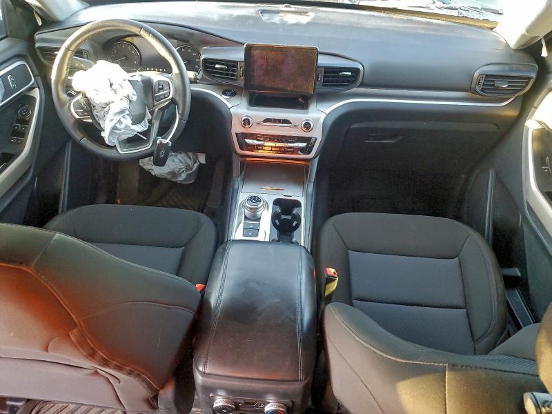 Photo 8 from auction – 2022 FORD EXPLORER X with VIN 1FMSK7DH3NGB69354