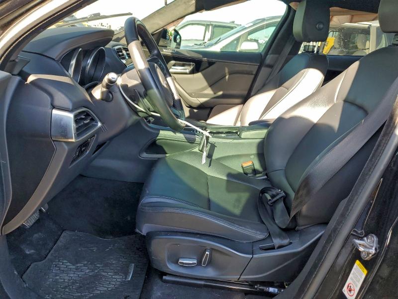 Photo 7 from auction – 2019 JAGUAR F-PACE PRE with VIN SADCJ2FX3KA393472