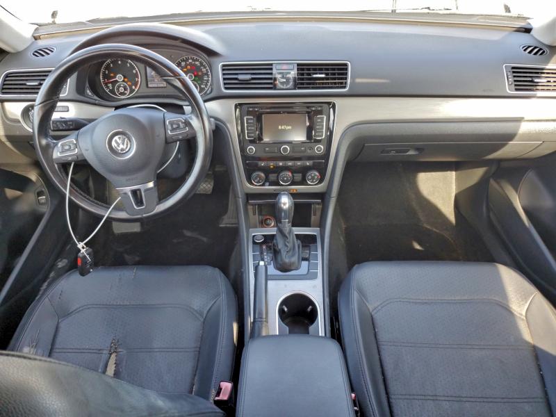 Photo 8 from auction – 2014 VOLKSWAGEN PASSAT SE with VIN 1VWBS7A34EC070656