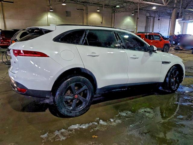 Photo 3 from auction – 2018 JAGUAR F-PACE PRE with VIN SADCJ2FX5JA324944