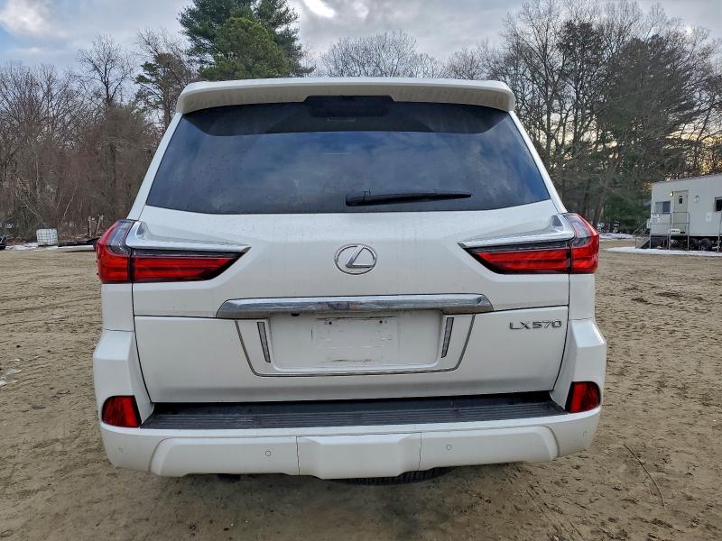 Photo 6 from auction – 2018 LEXUS LX 570 with VIN JTJHY7AX3J4265986