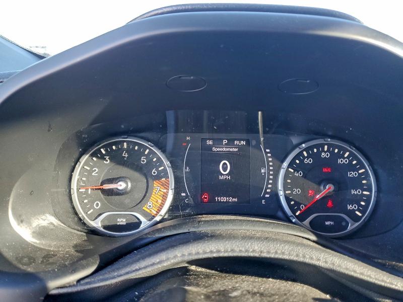 Photo 9 from auction – 2019 JEEP RENEGADE with VIN ZACNJBBB0KPK42844