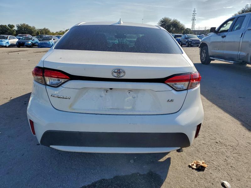 Photo 6 from auction – 2022 TOYOTA COROLLA LE with VIN 5YFEPMAE8NP289726