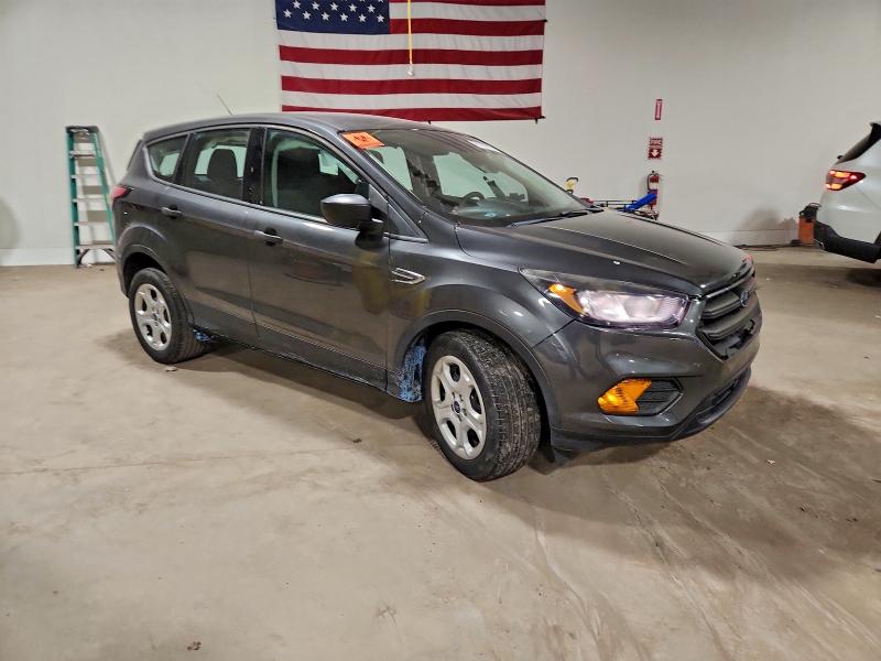 Photo 4 from auction – 2018 FORD ESCAPE S with VIN 1FMCU0F73JUB94261