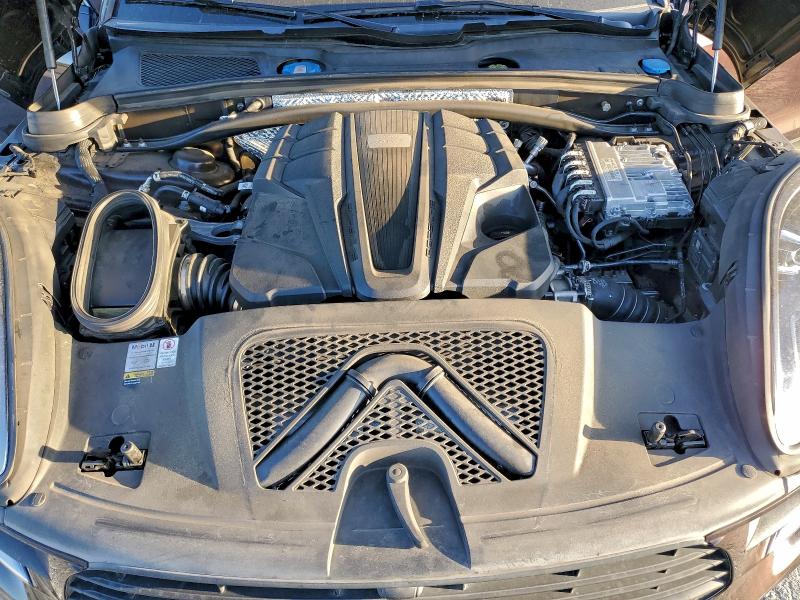 Photo 12 from auction – 2021 PORSCHE MACAN S with VIN WP1AB2A58MLB35766