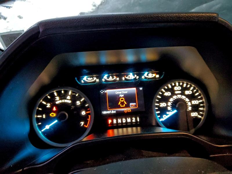 Photo 9 from auction – 2016 FORD F150 SUPER with VIN 1FTFX1EF1GFB06909