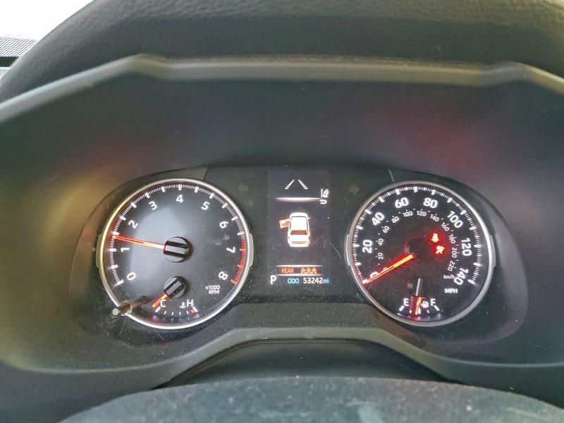 Photo 9 from auction – 2020 TOYOTA RAV4 LE with VIN JTMF1RFV7LD047876