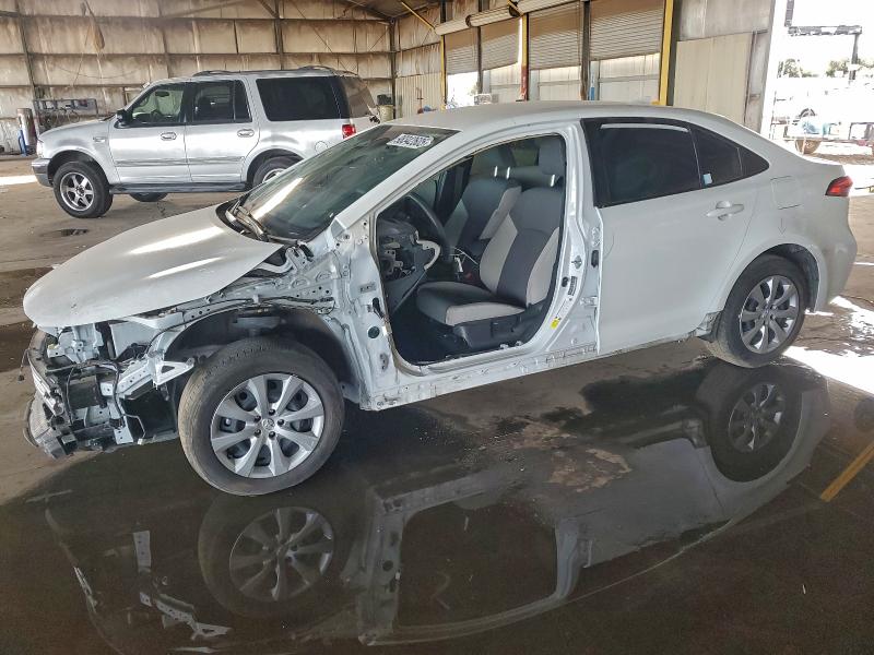 TOYOTA COROLLA LE 2024 with VIN JTDBCMFE3R3045021 - Photo from auction