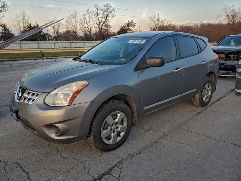 NISSAN ROGUE S 2011 with VIN JN8AS5MT2BW574135 - Photo from auction