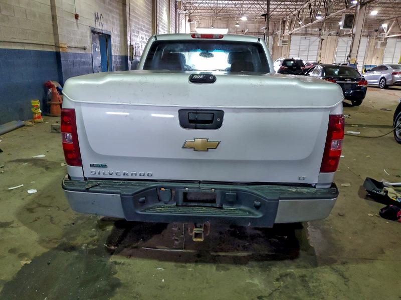 Photo 6 from auction – 2011 CHEVROLET SILVERADO with VIN 1GCRCSE03BZ160603