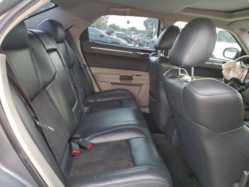 Photo 10 from auction – 2006 CHRYSLER 300C with VIN 2C3LA73W16H515052