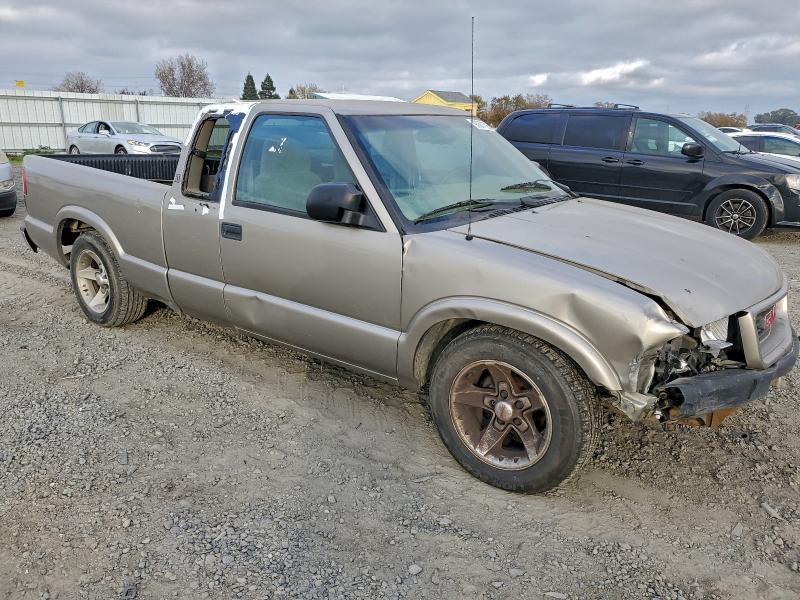 Photo 4 from auction – 2001 GMC SONOMA with VIN 1GTCS19W318111794