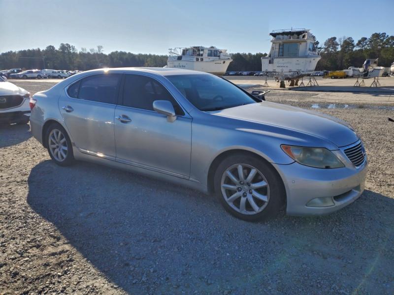 Photo 4 from auction – 2007 LEXUS LS 460L with VIN JTHGL46F675010150