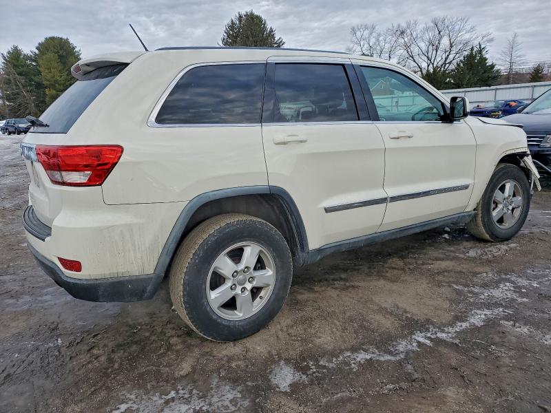 Photo 3 from auction – 2012 JEEP GRAND CHER with VIN 1C4RJFAG5CC170537