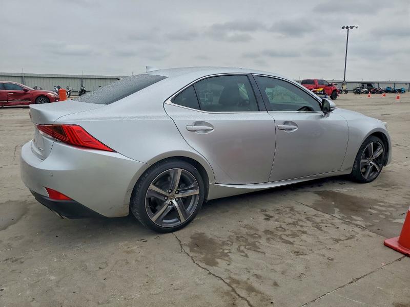 Photo 3 from auction – 2017 LEXUS IS 200T with VIN JTHBA1D29H5058967