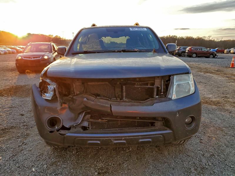 Photo 5 from auction – 2012 NISSAN PATHFINDER with VIN 5N1AR1NN6CC613839