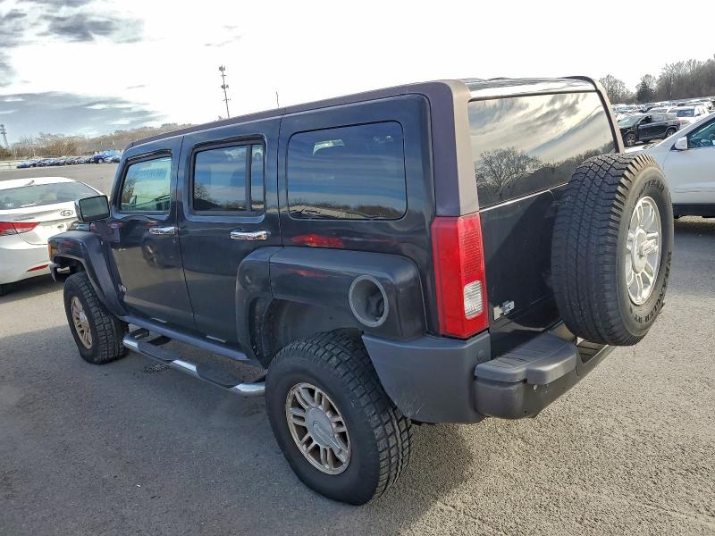 Photo 2 from auction – 2006 HUMMER H3 with VIN 5GTDN136168294309