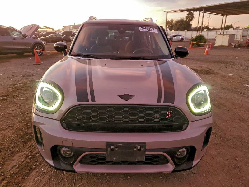Photo 5 from auction – 2024 MINI COOPER with VIN WMZ53BR09R3S29347