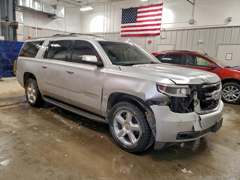 Photo 4 from auction – 2015 CHEVROLET SUBURBAN K with VIN 1GNSKJKC0FR565652