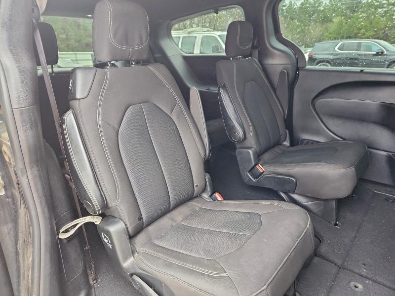 Photo 11 from auction – 2021 CHRYSLER PACIFICA T with VIN 2C4RC1FG4MR553075