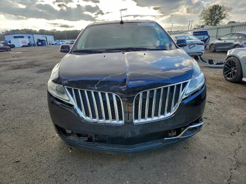 Photo 5 from auction – 2015 LINCOLN MKX with VIN 2LMDJ6JK3FBL32085
