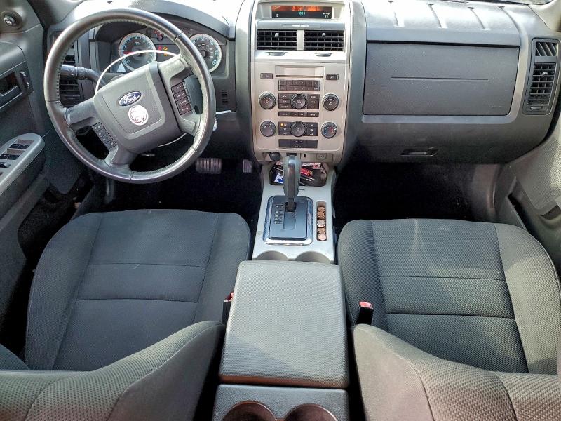 Photo 8 from auction – 2010 FORD ESCAPE XLT with VIN 1FMCU0D74AKA42911
