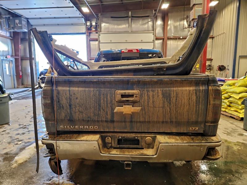 Photo 6 from auction – 2018 CHEVROLET SILVERADO with VIN 3GCUKSEJ9JG227211