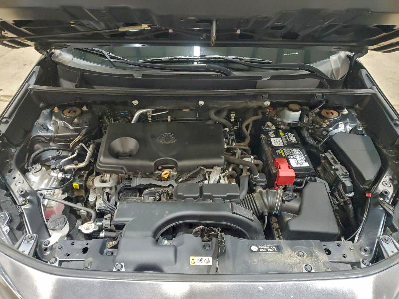 Photo 12 from auction – 2019 TOYOTA RAV4 LE with VIN 2T3F1RFVXKW064513
