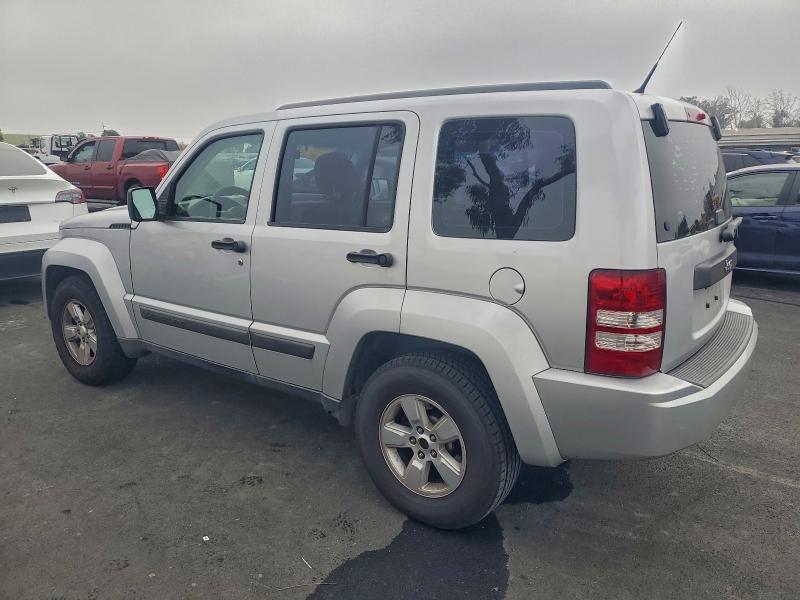Photo 2 from auction – 2011 JEEP LIBERTY with VIN 1J4PP2GKXBW507690
