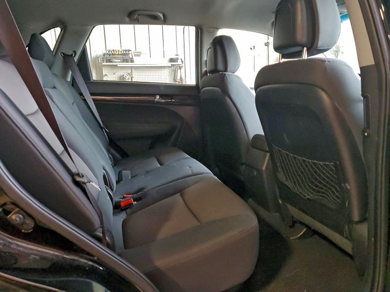 Photo 11 from auction – 2012 KIA SORENTO BA with VIN 5XYKT3A12CG285727