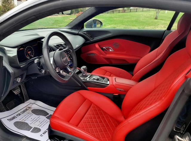 Photo 6 from auction – 2021 AUDI R8 with VIN WUAKBAFX4M7901384