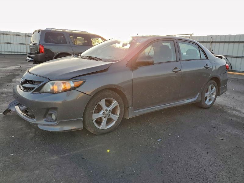 TOYOTA COROLLA BA 2013 z numerem VIN 5YFBU4EE1DP185261 - Zdjęcie z aukcji