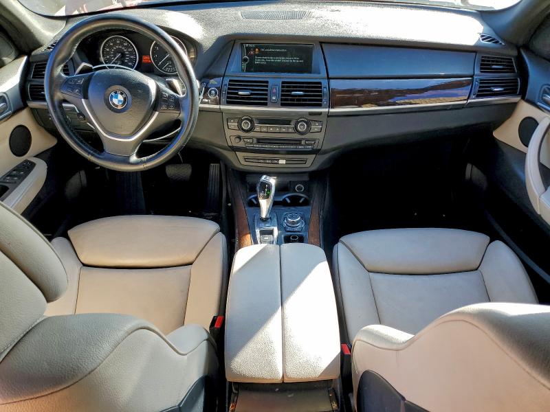 Photo 8 from auction – 2013 BMW X5 XDRIVE3 with VIN 5UXZV4C53DL992631
