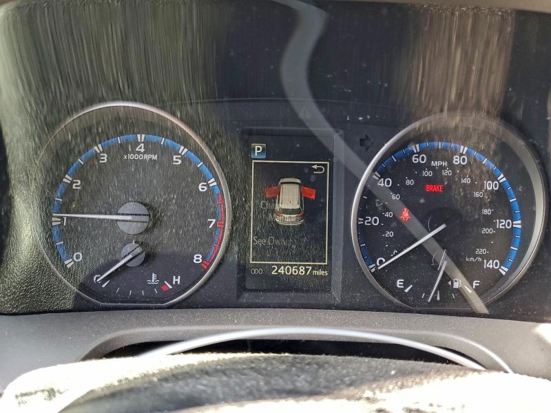Photo 9 from auction – 2017 TOYOTA RAV4 XLE with VIN 2T3RFREV0HW545136