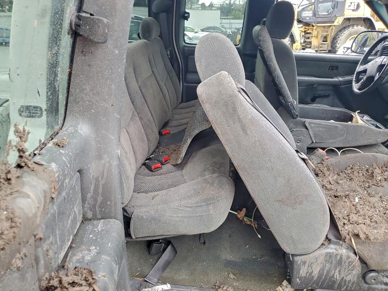 Photo 10 from auction – 2003 CHEVROLET SILVERADO with VIN 2GCEC19T931217622