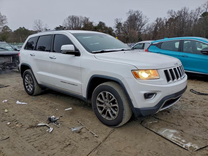 Photo 4 from auction – 2015 JEEP GRAND CHER with VIN 1C4RJFBG5FC143132
