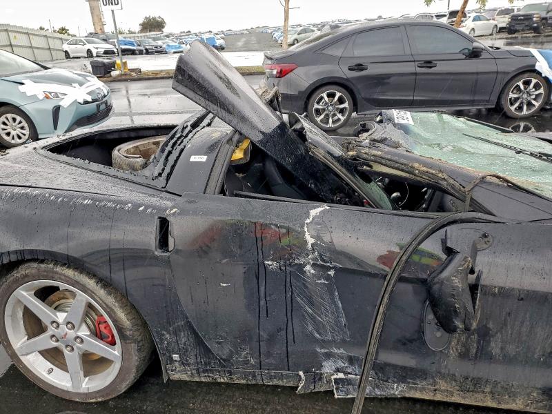 Photo 10 from auction – 2008 CHEVROLET CORVETTE with VIN 1G1YY26W885121689