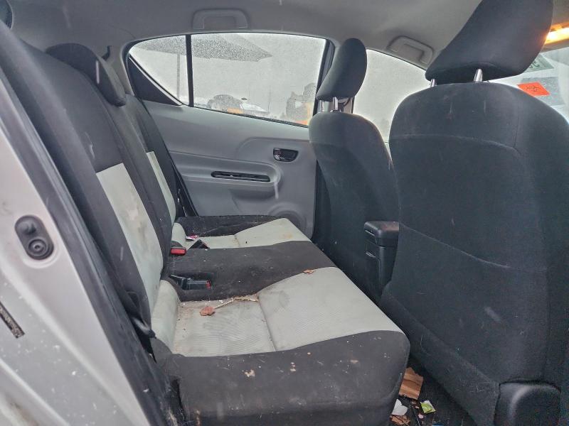 Photo 10 from auction – 2013 TOYOTA PRIUS C with VIN JTDKDTB35D1554219