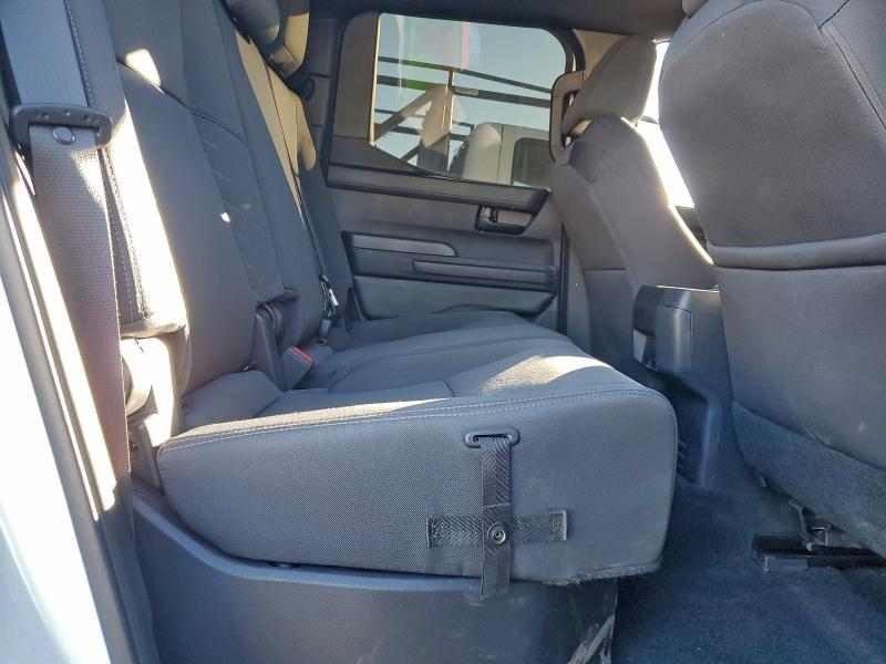 Photo 10 from auction – 2024 TOYOTA TACOMA DOU with VIN 3TMLB5JN3RM040601