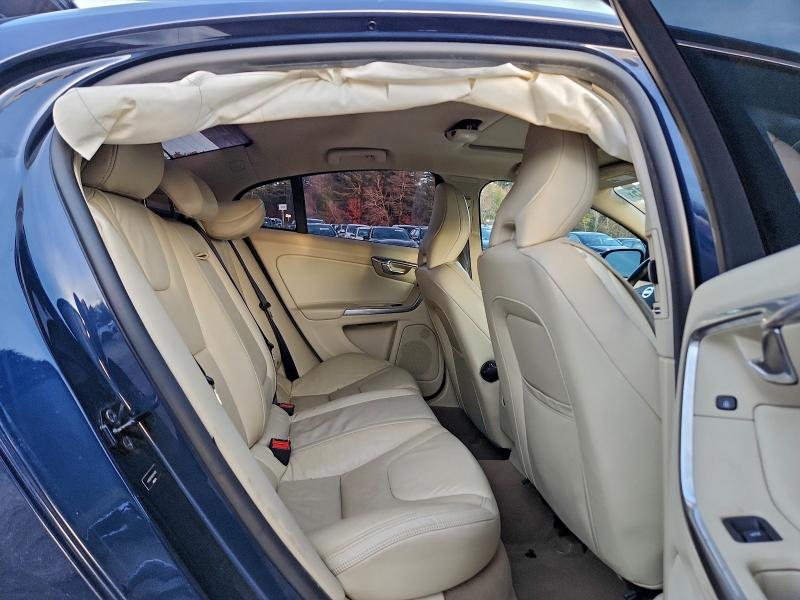 Photo 10 from auction – 2013 VOLVO S60 T5 with VIN YV1612FH9D1211059