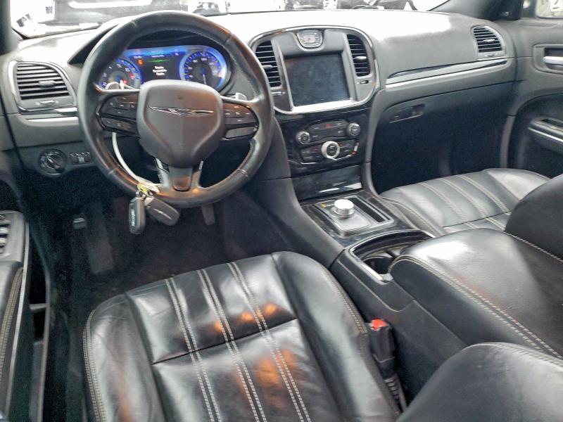 Photo 8 from auction – 2018 CHRYSLER 300 S with VIN 2C3CCABG9JH211395