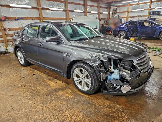 Photo 4 from auction – 2018 FORD TAURUS SEL with VIN 1FAHP2E85JG133263
