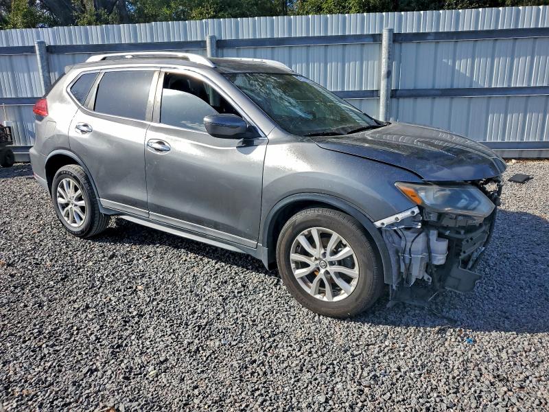 Photo 4 from auction – 2017 NISSAN ROGUE S with VIN 5N1AT2MT9HC896249
