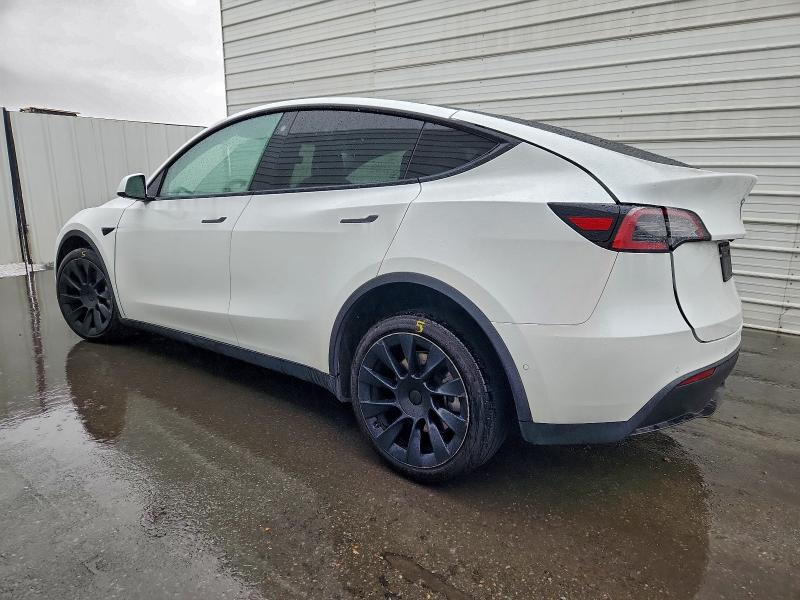Photo 2 from auction – 2022 TESLA MODEL Y with VIN 7SAYGDEE2NF494724