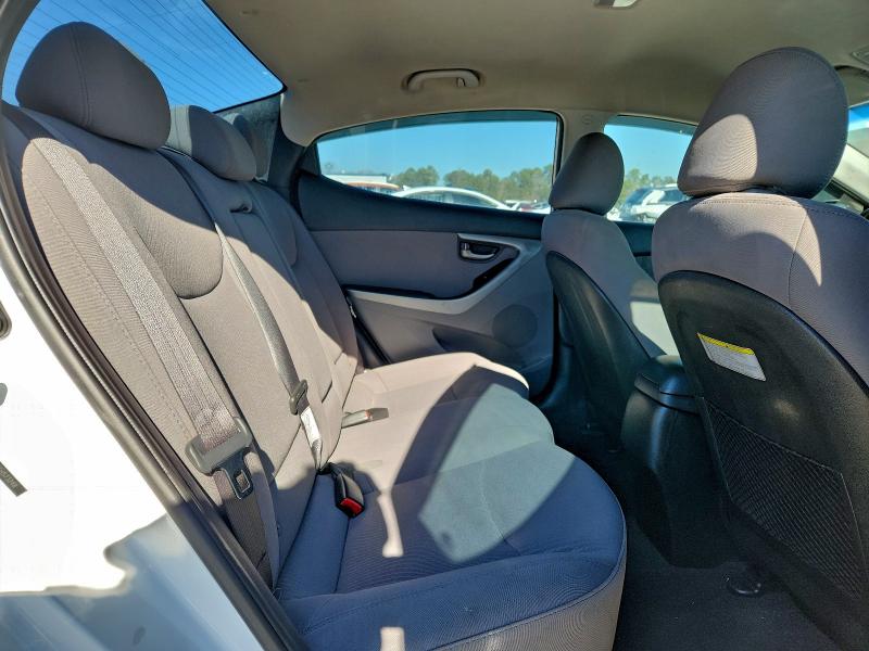 Photo 10 from auction – 2015 HYUNDAI ELANTRA SE with VIN 5NPDH4AE6FH573248