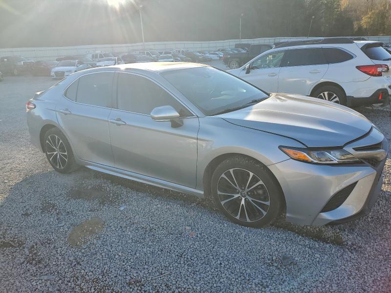 Photo 4 from auction – 2020 TOYOTA CAMRY SE with VIN 4T1M11BK9LU015964