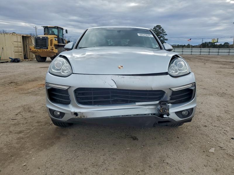 Photo 5 from auction – 2018 PORSCHE CAYENNE with VIN WP1AA2A23JKA05680