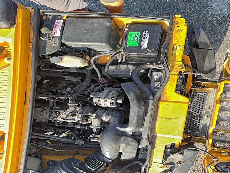 Photo 7 from auction – 2003 HUMMER H2 with VIN 5GRGN23U83H101737