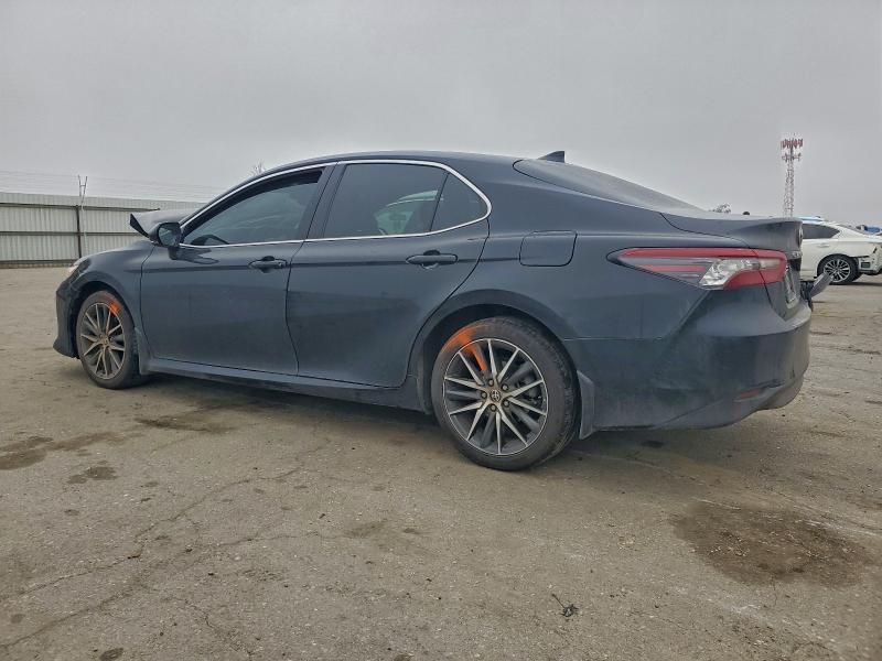 Photo 2 from auction – 2023 TOYOTA CAMRY with VIN 4T1F11AK6PU733133