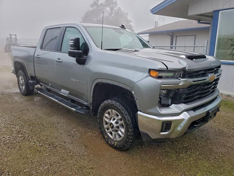 Photo 4 from auction – 2025 CHEVROLET SILVERADO with VIN 2GC1KNEY3S1211873